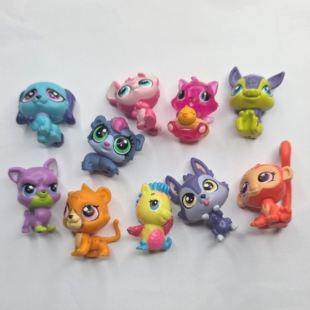 LPS Littlest Pet Shop Mini Animal Figurine Toy Bundle